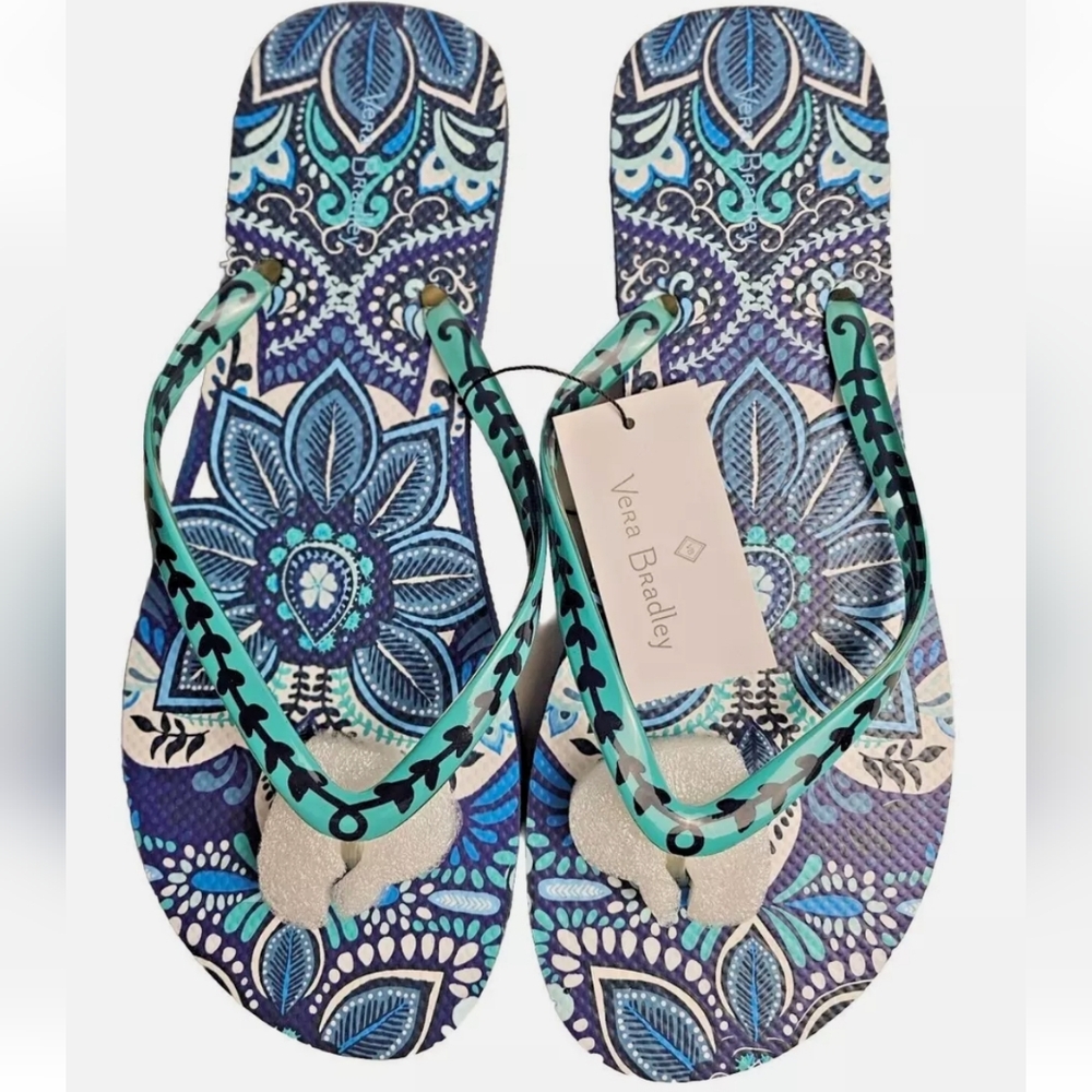 NWT Women's Vera Bradley Blue Island Medallion Flip-flops - Picture 2 of 10